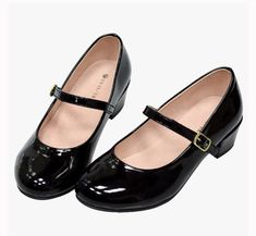 Girls Uniform Shoes, Patent Mary Janes, Low Heel Dress Shoes, Kids Dress Shoes, Big Girl Dresses, Low Heel Flats, Dr Shoes, Girls Dress Shoes, Shoes For Girls