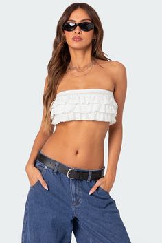 Nia Ruffled Eyelet Bandeau Top Lollapalooza Outfit, Visionary Fashion, Top Strapless, Eyelet Fabric, Swimwear Dress, Knitted Tops, Strapless Tops, Metallic Dress, Bandeau Top