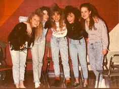 80s fashion
80s hair
80s acid wash jeans
80s style
80s retro 80s Big Hair, 80s Pictures, Life Moves Pretty Fast, Estilo Swag, 80s Hair, Teen Outfits, 80s Vibes