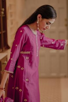 Shop for House of Pink Purple Chanderi Kurta Set for Women Online at Aza Fashions Organza Kurta With Gota Work, Kurta Set For Women, Embroidered Motifs, Embroidered Dupatta, Organza Dupatta, Kurta Set, Set For Women, Aza Fashion, Three Quarter