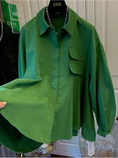 Casual Solid Color Green Shirt, Casual Green Solid Color Shirt, Casual Solid Green Shirt, Trendy Green Shirt With Pockets, Casual Light Green Long Sleeve Tops, Trendy Green Collared Shirt, Green Collared Shirt Solid Color, Green Collared Shirt With Solid Color, Green Button-up Solid Color Top