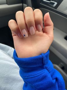 Summer Nails Basic Simple, Short Nails Ideas No Acrylic, Back To School Nail Inspo Short, First Nails Ideas, Short Nail Ideas For School, Basic Nail Inspo Short, School Nails For Teens Short, Short Nails School, Summer Clean Nails