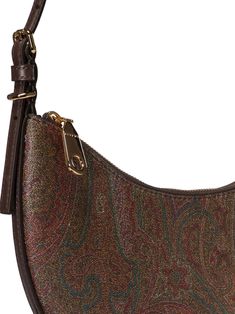 The "ETRO Essential" hobo bag by Etro represents the essence of elegance and modernity. Ideal for women who desire a versatile accessory, it is perfect to accompany you in style from day to evening. Its luxurious design and details speak to those who appreciate true craftsmanship and a sense of detail. || - Dimensions: 25.5x5x1 cm - Paisley jacquard fabric - Leather details - Zipper closure - Metallic hardware with gold finish - Can be worn on the shoulder or by hand || Pair this bag with an ele Mini Hobo Bag, Brown Shade, Hobo Shoulder Bag, Fall Winter 2024, Metal Accessories, Leather Cap, Scarf Jewelry, Beach Tote Bags, Jacquard Fabric