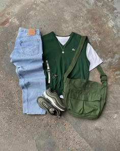 Mens Vintage Fits, Mens Summer Outfits Vintage, Streetwear Vintage Outfit, Mens Outfit Inspo Summer, Cute Summer Outfits Men, Men Fashion Casual Outfits Summer, Men’s Summer Vintage Outfits, Men’s Summer Outfits 2024, Men Summer Outfit Aesthetic Vintage