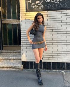 Skirt Outfits Fall, Estilo Indie, Skandinavian Fashion, Chique Outfits, Looks Street Style, Rabbit Hole, Going Out Outfits, Grunge Style, Casual Fall Outfits