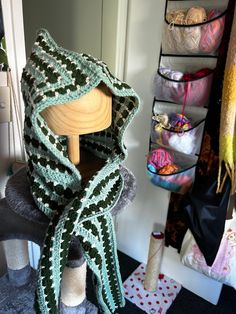 handmade with love ♡︎ - can make customs in different colours Scarf Hoodie Crochet, Crochet Hood Scarf, Crochet Scoodie, Crochet Hooded Scarf, Crochet Hood, Hooded Scarf, Different Colours, Handmade With Love, Crochet Ideas