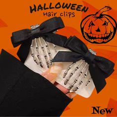 Halloween Vintage Black Bow Skeleton Skull Clip Hairclips - Hair Accessories New! (Any Flaws Shown In Photos) - 2 Pack These Halloween Vintage Black Bow Skeleton Skull Hairclips Are The Perfect Spooky Accessory For The Season. Featuring A Charming Black Bow Adorned With A Playful Skeleton Skull, These Hair Clips Add A Touch Of Gothic Flair To Any Outfit. Ideal For Halloween Parties Or Everyday Wear, They Are Versatile Enough For All Ages. Crafted For Comfort And Style, These Clips Securely Hold Spooky Accessories, Halloween Hair Clips, Fancy Accessories, Skeleton Skull, Halloween Vintage, Halloween Hair, Halloween Looks, Halloween Parties, Black Bow