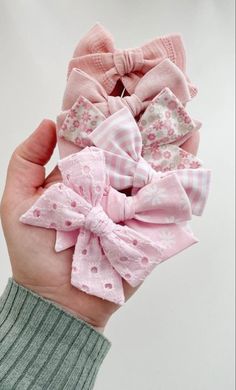 Diy Christmas Hats, Baby Clothes Storage, Diy Hair Accessories Ribbon, Diy Hair Bows, Pinterest Pin