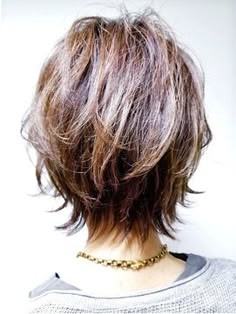 Shaggy Long Hair, Hair Catalog, Hair Inspiration Short, Haircuts For Wavy Hair, Beauty Parlor, Edgy Hair, Short Hair Haircuts