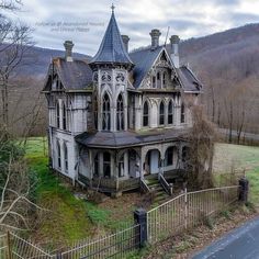 an old abandoned house in the middle of nowhere