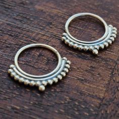 material: sterling silver,92.5 sterling silver (good to wash in water) SIZE: 15*14 MM / XS ◆to see more hoop earrings, here>> https://www.etsy.com/il-en/shop/Magneticajewelry?section_id=28706201 ◆All of our jewelry is shipped in a reusable gift box🎁 Thanks for visiting magnetica : Stay updated!  ◆I n s t a g r a m #Magneticajewelry https://www.instagram.com/Magneticajewelry ◆P I n t e r e s t #Magneticajewelry https://www.pinterest.com/Magneticajewelry ◆F a c e b o o k #Magneticajewelry https:/ Dainty Silver Huggie Earrings For Wedding, Tiny Silver Nose Rings, Dainty Nickel-free Nose Rings, White Gold Hoop Nose Rings In Sterling Silver, White Gold Sterling Silver Hoop Nose Rings, Dainty Silver Huggie Earrings In Sterling Silver, Sterling Silver Hoop Nose Rings For Gifts, Silver Huggie Nose Rings, Silver Huggie Pierced Nose Rings