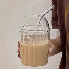 Cute Drinking Glasses With Glass Dome Lid And Straw, Reusable Wide Mouth Milkshakes Cups 15oz Glass Coffee Iced Cup For Home Office Bar Features: Suitable Size And Capacity: The size of the glass water cup is 3.5 * 5.5 inches, which can be hold by adults with one hand. The capacity of cup is about 450ml (15oz), which is very suitable for drinking coffee or milk. WIDE MOUTH DESIGN & USER-FRIENDLY: Wide mouth Milkshakes cups allows you to pour juices, and cheese straighting in jar directly, and ic Coffee Milkshake, Pearl Tea, Ice Cup, Smoothie Cup, Home Office Bar, Drink Containers, Glass Tea Cups, Glass Coffee Cups, Office Bar