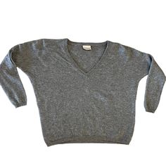 Stone 100% Cashmere V Neck Gray Sweater Sz S Condition: Preowned Gently Worn Impeccably Kept Please Check Closely Photos For Details And Measurements Of The Item Listed As They Are Pictures Of The Piece You Will Receive . I Do Not Use Stock Photos -Fast Shipping - First Owner - Smoke And Pets Free Environment All Items ( Except New With Tags ) Are Dry Cleaned, Laundered, Or Dust /Shine / Etc Fully Cleaned Prior To Shipping. Gray Long Sleeve Cashmere Top, Trendy Long Sleeve Cashmere Top, Gray Sweater, Grey Sweater, Cashmere, Sweaters For Women, The 100, Stock Photos, V Neck