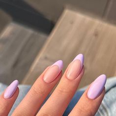 Lavender Nail Extensions, Violet And White Nails, Lavender Nails Simple, Violet Almond Nails, Dusty Lavender Nails, Lila Nails Lavender, Pastel Lilac Nails, Almond Nails Lilac, Ongles Violet Pastel