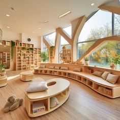 Montessori-Inspired Toddler Room Decor Kindergarten Interior, Preschool Designs, Preschool Furniture, Daycare Design, Kids Cafe, Montessori Playroom, Kindergarten Design, School Interior, Salou