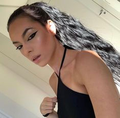 Edgy Makeup, Glam Makeup, Makeup Inspo, Skin Makeup, Maquillaje De Ojos, Skin, Makeup, Hair, Quick Saves