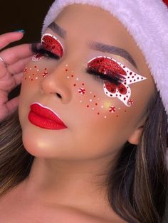 Makeup Looks Christmas, Makeup Ideas Christmas, Makeup Looks Simple, Reindeer Makeup, Holiday Eye Makeup