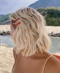 Beachy Blonde Hair, Hairstyles List, Online Teacher, Photo Simple, Beachy Hair, Short Blonde Hair, Big Hair