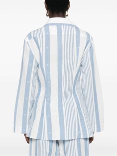 Find GIVENCHY 4g Stripes Shirt on Editorialist. blue/white cotton-linen blend textured finish vertical stripe pattern all-over logo pattern spread collar long sleeves short side slits fitted waistline straight hem front tie fastening Matthew M Williams, Givenchy Shirt, Blue Striped Shirt, Monogram Pattern, City Dress, Summer Beach Wear, White Shirts, Cropped Denim, Crop Shirt