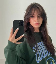 Brown Hair Inspo, Hair Inspiration Long, Bangs With Medium Hair, Hairstyles For Layered Hair, Hair Stylies, Haircuts Straight Hair, Long Hair With Bangs, Haircut And Color, Haircuts For Long Hair