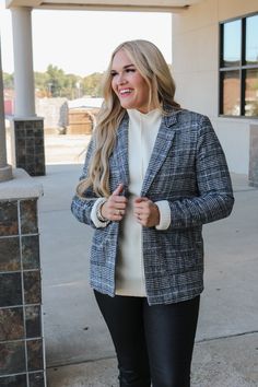 Elevate your wardrobe with our Giving Orders Plaid Bynes Blazer, available in cream or black. The perfect addition to any outfit, this blazer offers a stylish and versatile look. Embrace sophistication and stand out in this must-have piece. Models wearing small. Tailored Fall Outerwear For Office, Tailored Office Chic Outerwear For Fall, Office Chic Fall Blazer For Business, Office Chic Business Blazer For Fall, Chic Business Casual Blazer For Fall, Fall Office Chic Long Sleeve Blazer, 2 Colours, Must Haves, Plaid