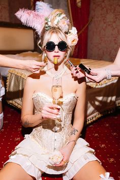 Party Fashion Editorial, Tea Party Attire, Anna Birthday, Photo A Day Ideas, Pre Party, Photography Themes, Creative Photoshoot Ideas, Hair Aesthetic