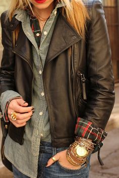 Like! Transitional Fashion, Perfect Fall Outfit, Winter Chic, Rocker Chic, Victoria Secrets, Trend Fashion, Inspired Outfits, Black Leather Jacket, Looks Style