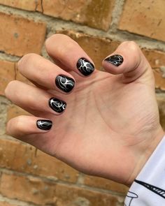 Minimal Nails Art, Band Nails, Fake Nails Designs, Hippie Nails, Punk Nails, Hard Nails, Edgy Nails, Goth Nails