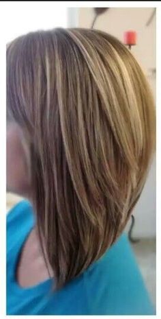 Triangular long layers Triangle Haircut, Haircut Shapes, Triangular Graduation, Graduated Hair, Short Sides Haircut, Graduated Haircut, One Length Haircuts, Women's Haircuts