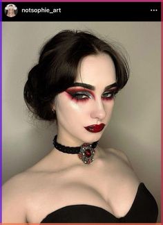 Red Goth Eye Makeup, Vampire Drag Makeup, Cute Goth Makeup Looks, Vampire Glam Makeup, Goth Looks Makeup, Dark Makeup Halloween, Vanpire Makeup, Goth Vampire Makeup, Vampire Inspired Makeup