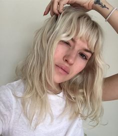 Platinum Blonde Bangs, Pretty Poison, Blonde Bangs, White Blonde Hair, Blonde Hair With Bangs, Beauty Rituals, White Blonde, Long Blonde, White Hot