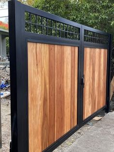 Metal Fence Gates, Wooden Gate Designs, Metal Gates Design, Wooden Gates Driveway, Backyard Gates, Metal Garden Gates, Timber Gates