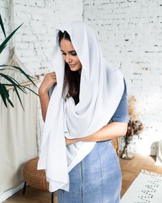 "THE MORE YOU GET, THE CHEAPER THE SHIPPING! \"There is nothing that makes its way more directly into the soul than beauty.\" Joseph Addison WHAT WAS MADE WITH LOVE, WILL ALWAYS BEAUTIFY YOU. Made out of the softest, highest quality cotton fabric. Measures +-27,5\"(70cm) X 67\"(170cm). Check out all our great quality scarves: https://www.etsy.com/shop/ruttusa Thank you for choosing us! SHIPPING POLICIES Do not hesitate to contact me if you have any questions or comments. - I ship with priority a Christian Veiling, Biblical Clothing, Joseph Addison, Women Church, Christian Things, Germany And Italy, Head Covering, Shawl, No Response