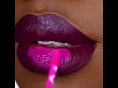 Pink Lip Matte, Shade Of Pink Outfit, Apply Lipstick Tutorial, Ombre Lipstick On Dark Skin, How To Blend Lipstick, Ombre Lip Combos For Dark Skin, Ombre Lips Tutorial Black Women, Ombre Lips Black Women, Blended Lipstick