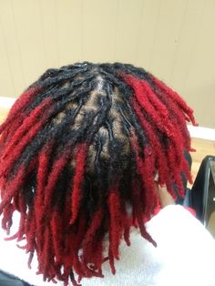 Red Loc Tips, Black And Red Dreads Men, Red Locs Men, Purple Dreads Men, Red Dreads Men, Red Hair Dreads, Red And Black Dreads, Keith Core, Burgundy Dreads