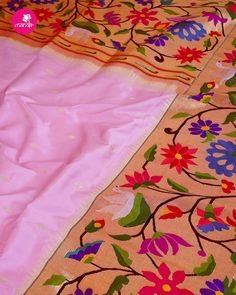 Pink Paithani Saree, Pink Paithani, Blouse Painting, Maharashtrian Saree, Unique Sarees, Drawing Borders, Wedding Sarees Online, Saree Painting, New Saree Designs