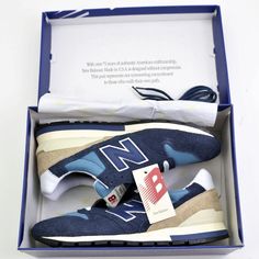 New With Box New Balance 996 Shoes Men's Size 12 Style U996tb Colorway Blue/White In 1988, New Balance Launched The 996, A Hybrid-Style Athletic Shoe Apt For Walks/Runs As Well As Use In The Gym. In The Years Since Its Release, The 996 Has Become A Cult Classic Among Creatures Of Comfort For Its Versatility And Various Style Applications As It Was Regularly Featured In Seasonal Lifestyle Capsules. Now, For Its 35th Anniversary, The 996 Is Primed For A Reintroduction Under The Made In Usa Collect New Balance Blue Skate Shoes For Streetwear, Blue High-top New Balance Skate Shoes, Blue Sneakers With Ortholite Insole For Streetwear, Led Umbrella, Teddy Santis, New Balance 996, Sherpa Trucker Jacket, New Balance Style, Creatures Of Comfort