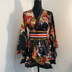 Japanese Kimono Nwot From Amazon Not Tags Attached. Size Small Pictures Also Used Off Amazon, No Socks, No Fan, No Hair Pin Only Dress And Belt Japanese Kimono Dress, Dress And Belt, Small Pictures, Kimono Dress, Japanese Kimono, Hair Pin, Hair Pins, Black Red, Black And Red