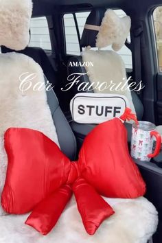 Check out these fun Amazon car favorites for holiday travel. Transform your car into a Christmas aesthetic for your next family road trip. Get these car accessories, holiday finds and car organizers to create a fun holiday vibe when traveling with family and friends.