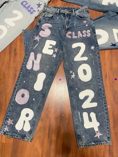 Senior Homecoming Jeans, Senior Jeans Ideas High Schools, Senior Pants High Schools, Homecoming Jeans Ideas, Senior Painted Jeans, Senior Year Diy, Senior Year Things, Senior Week, Senior Year Fun