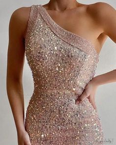 Lasaky - One Shoulder Slit Sequin Dress Fitted Gowns, Sequined Dress, Split Dress, Dress Ideas, Types Of Skirts, Dress First, Sequin Dress, Winter Women, Evening Wear