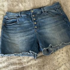 Nwot - Great Stretch 19.5” Waist 23.5” Hip 12” Rise 3.5” Inseam 15” Length High Waist Jean Shorts, High Waisted Jean Shorts, Cut Off, Stretch Denim, Size 20, Jean Shorts, High Waist, High Waisted, Womens Shorts