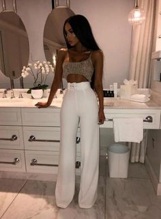 Elegantes Party Outfit, Cute Going Out Outfits, Night Out Outfit Clubwear, Classy Going Out Outfits, Go Out Outfit Night, Outfit Night Club, Outfit Clubwear, Clubwear Outfits, Party Outfits Night