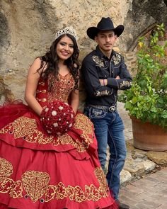 Quinceanera Chambelanes, Red Quinceanera Ideas, Quinceanera Dresses Mexican, Vestido Charro, Mexican Quinceanera Dresses, Charro Quinceanera Dresses