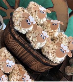 some kind of food that looks like sheeps on top of rice krispy treats