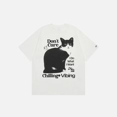 Front view of the white Chilling Cat Graphic T-shirt in a gray background 90s Aesthetic Fashion, Y2k Grunge Aesthetic, 90s Y2k Fashion, Cozy Outfits, Summer Bodycon Dress, Hoodie Cozy, Summer Wedding Outfits, Cat Graphic Tee, Trendy Graphic Tees