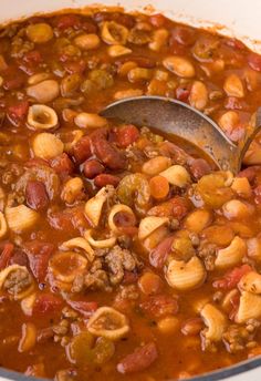 Inside of the pot of soup with a serving ladle in it. Best Goulash Recipes, Savory Soup Recipes, Pasta Fagioli Soup Recipe, Veggie Soups, Pasta Fazool, Italian Soup Recipes, Winter Dinners, Corn Side Dish