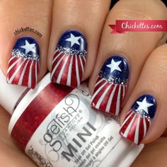 Patriotic 4th of July Nail Art - Chickettes Holiday Nail Art