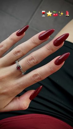 red nails / wine nails Matte Dark Red Nails Almond, November Aesthetic Nails, Red Wine Almond Nails, Mulled Wine Nails, Wine Red Nail Designs, Wine Red Nails Almond, Almond Red Acrylic Nails, Red Acrylic Nails Stiletto, Royal Red Nails