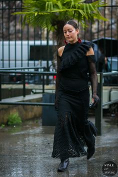 Street Style 2017, Street Look, Street Fashion Photography, Dark Fashion, Fashion Classy, Style Icon, Daily Fashion, Style Icons